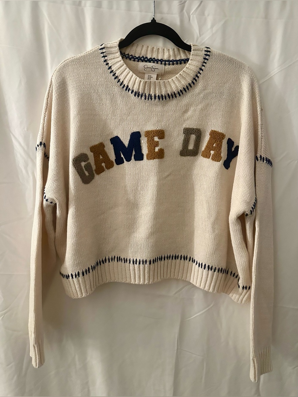 Jessica Simpson Cream 'Game Day' Crewneck Sweater - Medium